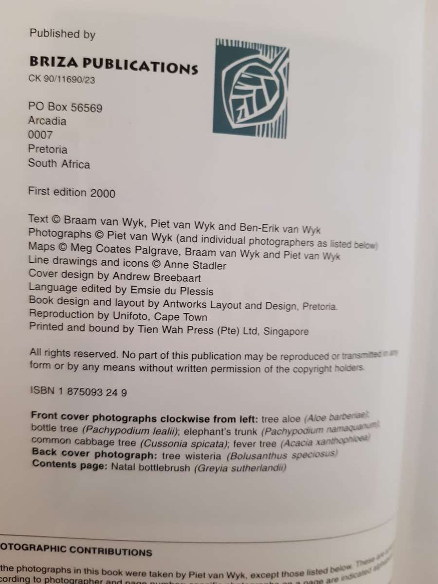 Photographic Guide to Trees of Southern Africa - Braam van Wyk; Piet van Wyk; Ben-Erik van Wyk