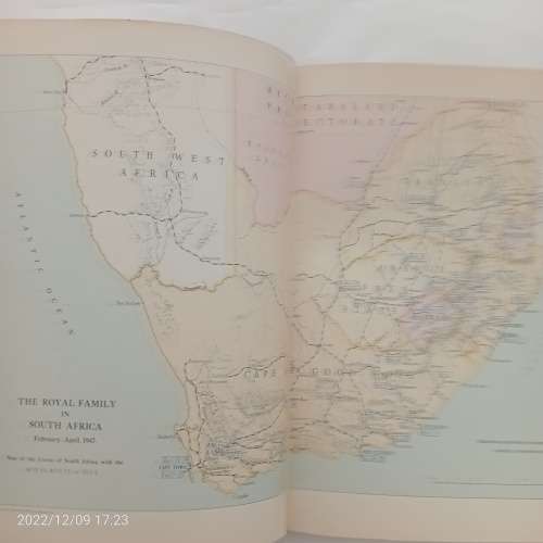 Their Majesties the King and Queen and Their Royal Highnesses