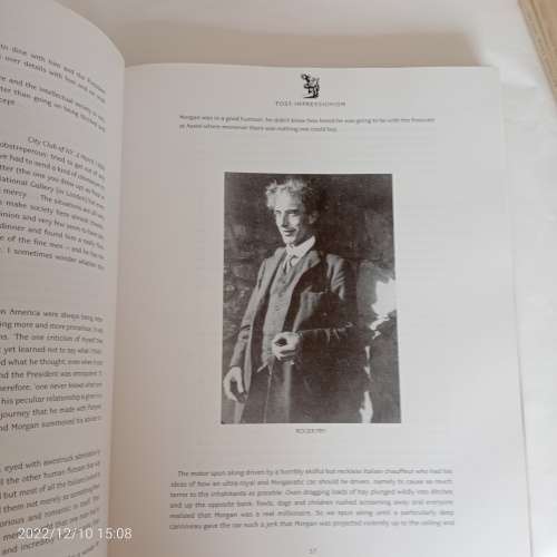 Bloomsbury: Its Artists, Authors and Designers