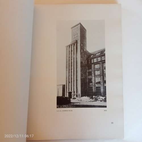 CLEARANCE! Peter Behrens - Sein Werk von 1909 bis zur Gegenwart