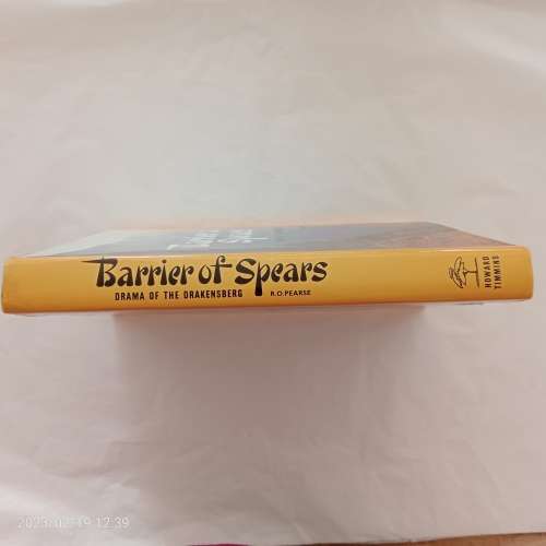 50% off April Fools Day Sale! Barrier of Spears : Drama of the Drakensberg - R. O Pearse