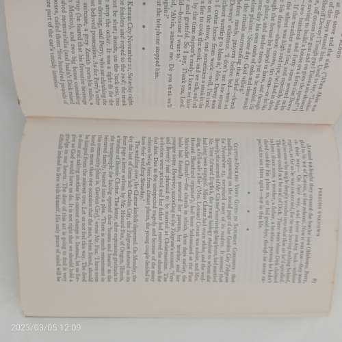 SALE! In Cold Blood: A True Account of a Multiple Murder and Its Consequences (Truman Capote)