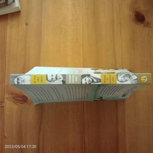 In Our Own Skins. A Political History of the Coloured People - Richard van der Ross