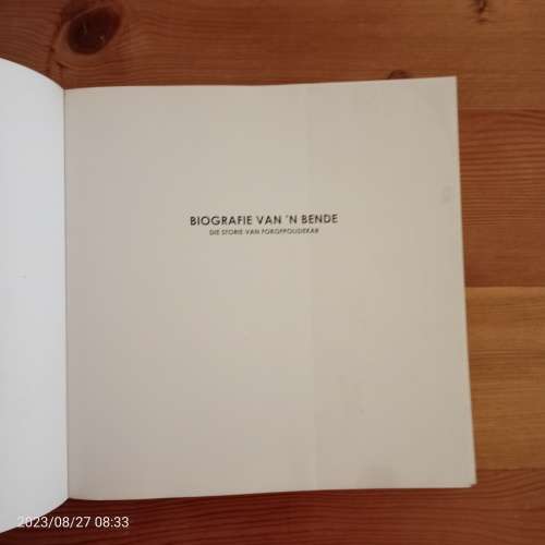 Biografie Van `n Bende - Die storie van Fokofpolisiekar deur Annie Klopper