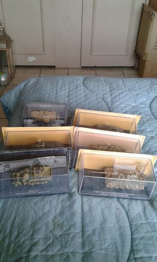 6 X MILLITARY COMBAT TANKS MODELS (BID PER TANK TO TAKE ALL 6)