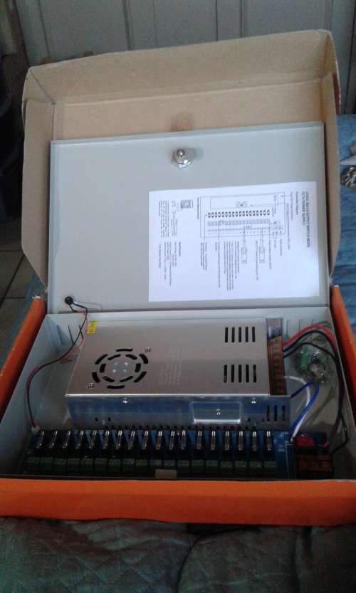 12 VDC 30A 18 OUTPUT SWITCH MODE CCTV POWER SUPPLY