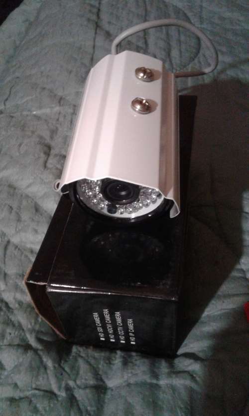 3,6 MM/900 TVL CCTV CAMERA INCLUDING BRACKETS