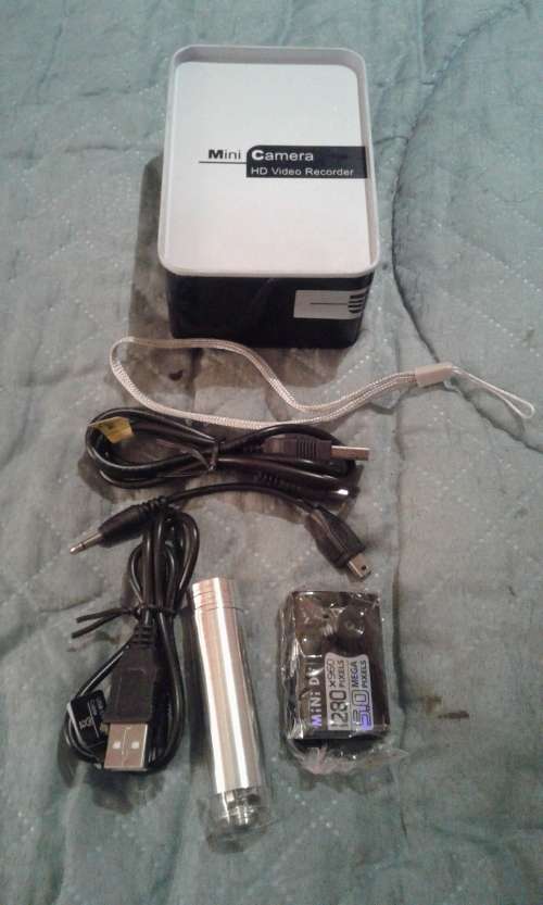 MINI CAMERA HD VIDEO RECORDER (5,0 MEGABPIXELS)