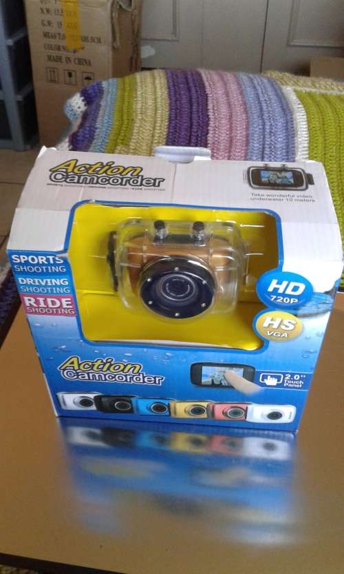 COMPLETE HD ACTION CAMCORDER_2,0 TOUCH PANEL DIGITAL ALL PURPOSE CAMARE-SEE DESCRIPTION