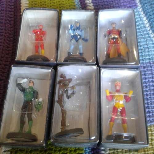 6 X D.C. FIGURINES