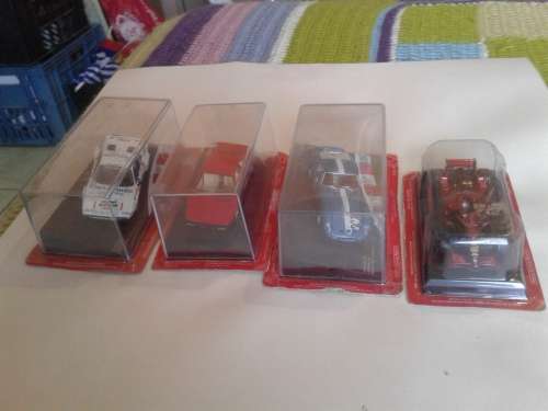 4 X HIGHLY DETAILED SCALE 1,43 METAL FERRARIS  (TO CHOSE OR TAKE ALL)