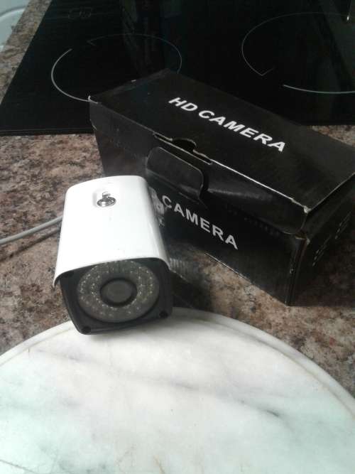 900 TVL HD SECURITY CAMERA