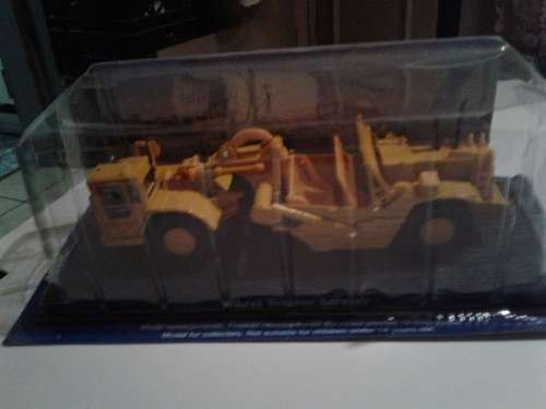 HIGHLY DETAILED METAL CONSTRUCTION VEHICLE (WHEEL TRACTOR SCRAPER)