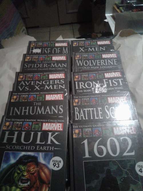 10 X THE ULTIMATE GRAPHIC NOVELS COLLECTION MARVELS HARDCOVER COMICS  (TO CHOSE OR TAKE ALL )