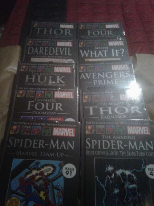10 X THE ULTIMATE GRAPHIC NOVELS COLLECTION MARVELS HARDCOVER COMICS  (TO CHOSE OR TAKE ALL )