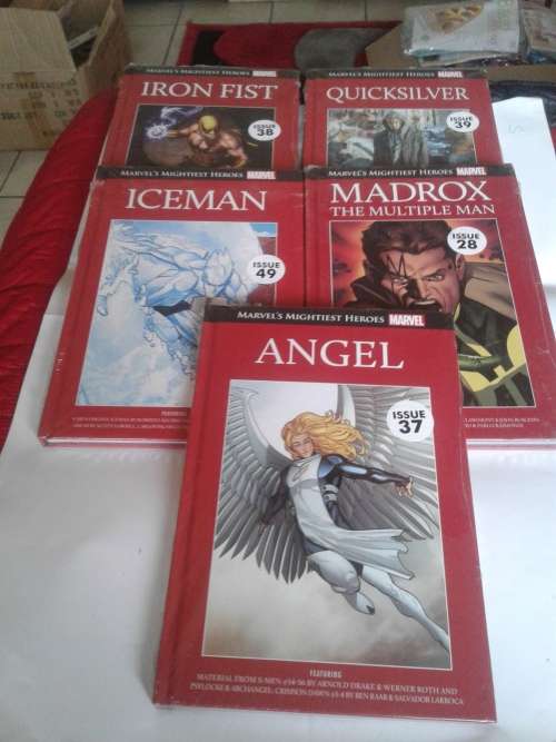 5 X MARVELS MIGHTIEST HEROES HARDCOVER COMICS  (TO CHOSE OR TAKE ALL )