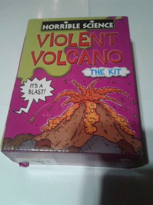 HORRIBLE SCIENCE (MAKE YOUR OWN VOLCANO)-SEE DESCRIPTION ,MADE IN ENGLAND