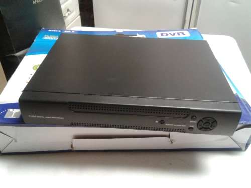 8 CHANNELS P2P H264DVD INCL.REMOTE,POWER SUPPLY AND MOUSE