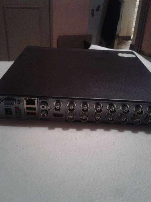 16 CHANNELS FULL HD AHD DVR INCL POWER SUPPLY, REMOTE AND MOUSE WITH TWO 3MP AHD CAMERAS