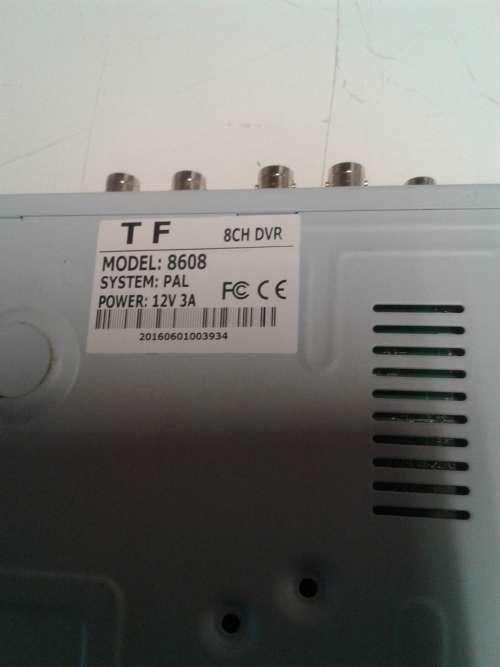 8 CHANNELS DVR INCL.POWER SUPPLY, REMOTE AND MOUSE