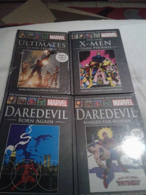 4 X THE ULTIMATE GRAPHIC MARVEL HARDCOVER COMICS  (TO CHOSE OR TAKE ALL )