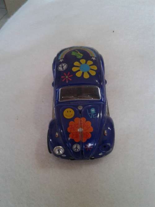 VOLKSWAGEN BEETLE (1967)SCALE 1/32