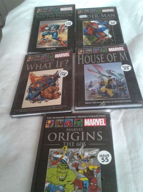 5 X THE ULTIMATE GRAPHIC NOVELS MARVEL HARDCOVER COMICS  (TO CHOSE OR TAKE ALL )
