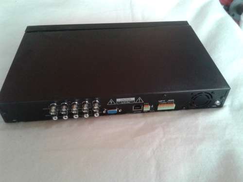 4 CHANNELS DVR INCL. REMOTE,POWER SUPPLY AND MOUSE (MONEY BACK GUARANTEE)