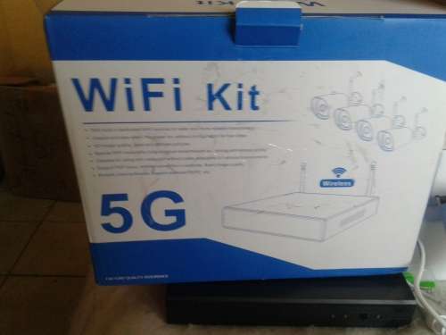 5G ,8CH WIFI KIT,INCLUDING EIGHT 720P WIFI IP CAMERAS,POWER SUPPLIES AND MOUSE (WIRELESS)