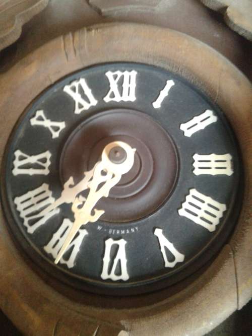 CUCKOO CLOCK MADE IN WEST GERMANY(E.SCHMECKENBECHER)