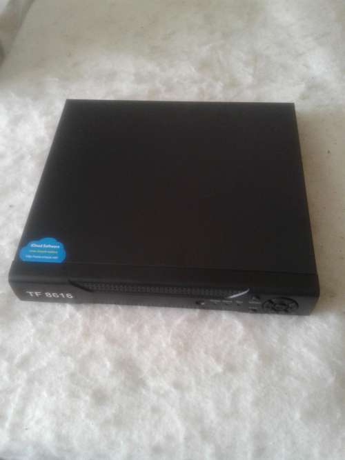 16 CHANNELS HD DVR INCL. POWER SUPPLY AND MOUSE