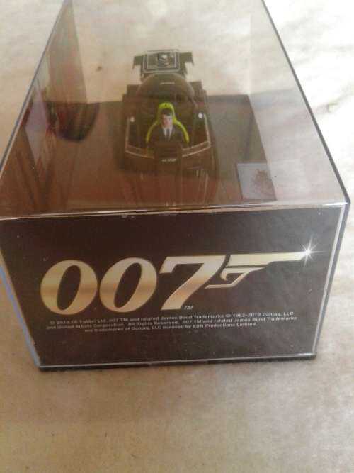 3 X HIGHLY DETAILED JAMES BOND DIE CAST TRANSPORTS  (AS DRIVEN IN HIS MOVIES )ONE BID FOR ALL
