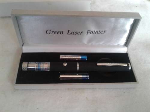 GREEN LASER POINTER