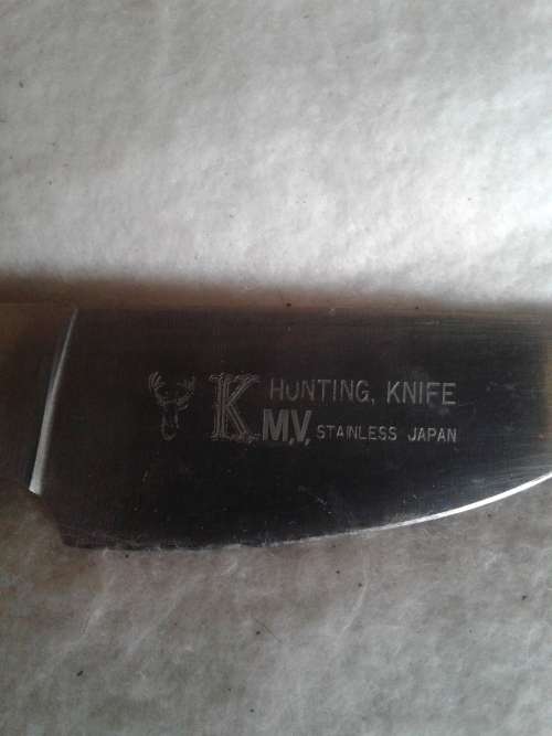 KMV ,STAINLESS,JAPAN HUNTING KNIFE WITH GENUINE LEATHER CASE