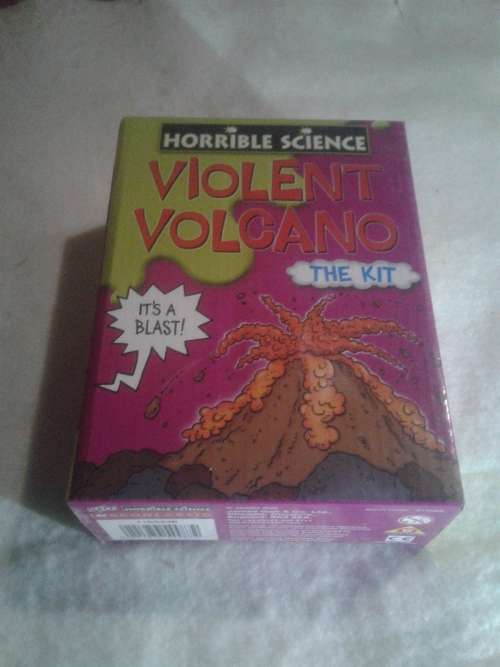 VOLCANO KIT (MAKE A LAVA-LY ERUPTING VOLCANO)