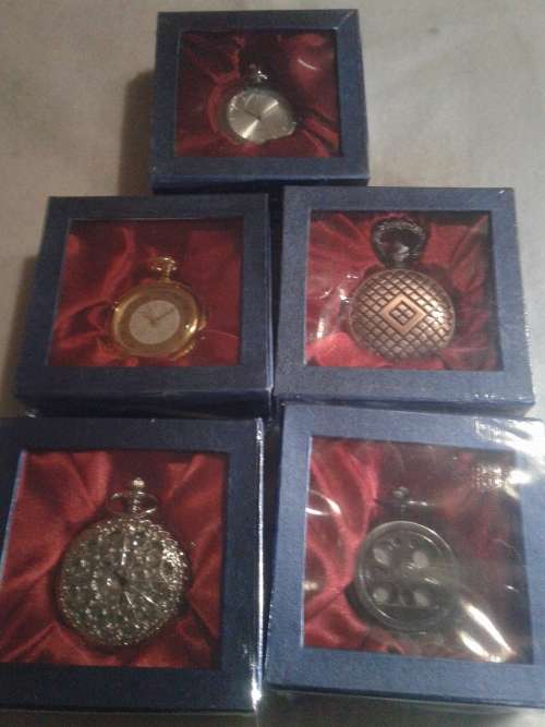 5 X STUNNING CLASSIC METAL QUARTZ POCKETWATCH  (TO CHOSE OR TAKE ALL )