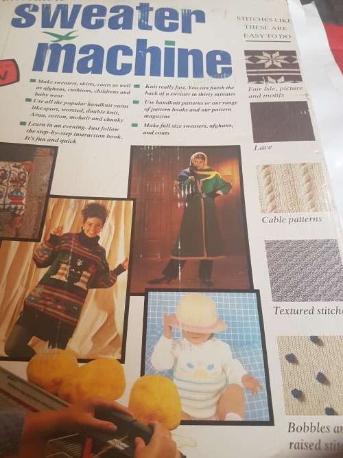 VINTAGE SWEATER MACHINE (MADE IN ENGLAND)UNUSED