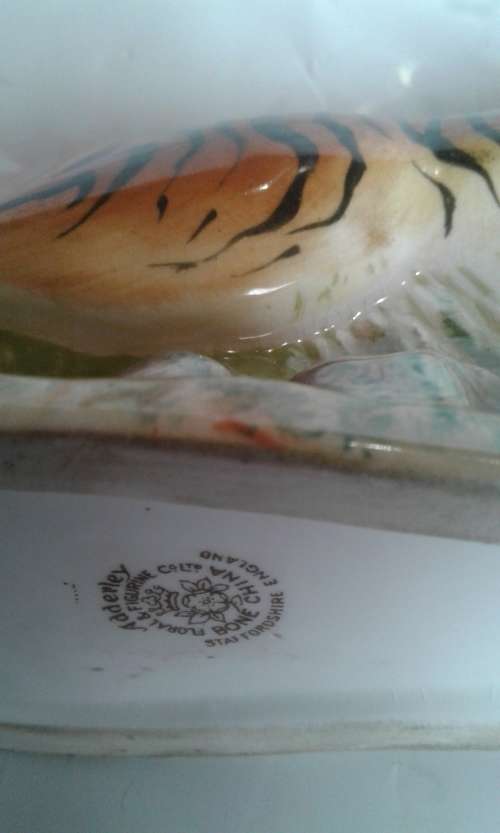 ADDERLY BONE CHINA FLORAL &FIGURINE (STAFFORDSHIRE,ENGLAND)TIGER