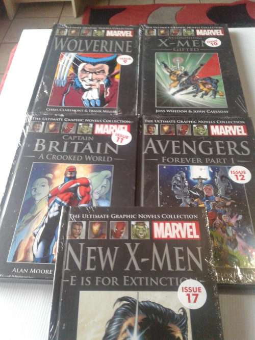 5 X MARVELS HARDCOVER COMICS (TO CHOOSE OR TAKE ALL )