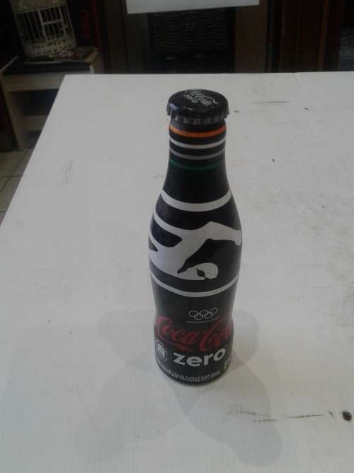 COLLECTORS 250ML SEALED COCA-COLA