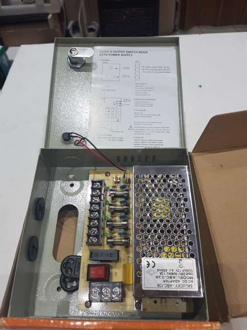 12 SVC 4 OUTPUT SWITCH MODE CCTV POWER SUPPLY