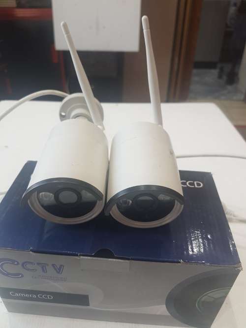 2 X 1.0MP WIRELESS IP CAMERAS,ONE BID