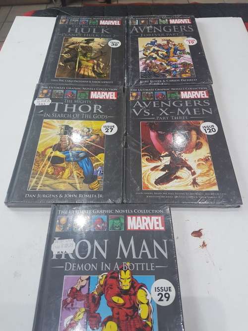 5 X MARVELS HARDCOVER COMICS  (TO CHOSE OR TAKE ALL)