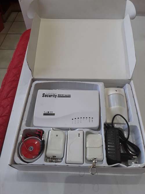 WIRELESS SMART ALARM SYSTEM(SOS,BURGLAR,FIRE AND GAS)