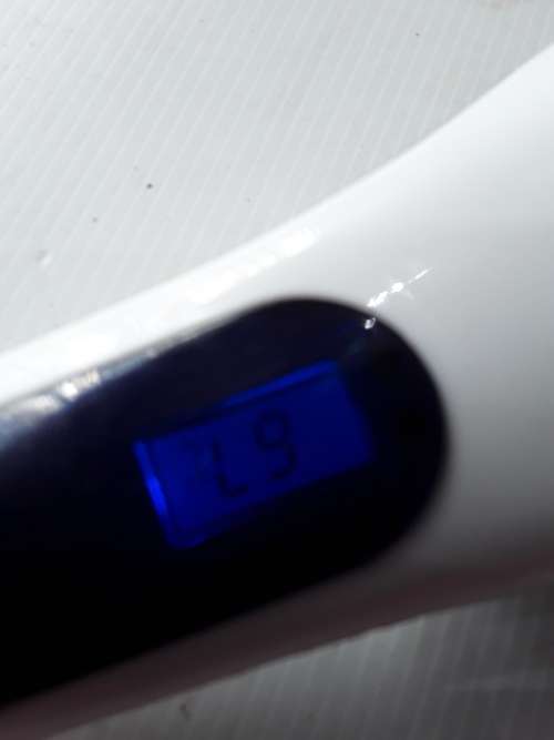 FAST HAIR BRUSH STRAIGHTENER (UP TO 230 DEGREES C)