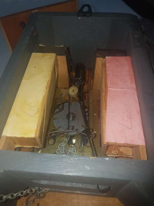 ANTIQUE CUCKOO CLOCK