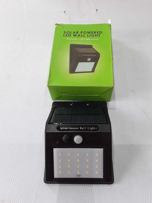 SOLAR SENSOR LED WALL LIGHT