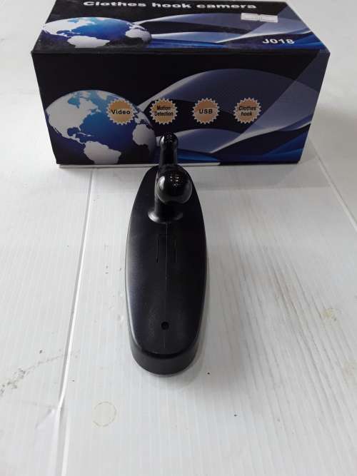 CLOTHES HOOK CAMERA