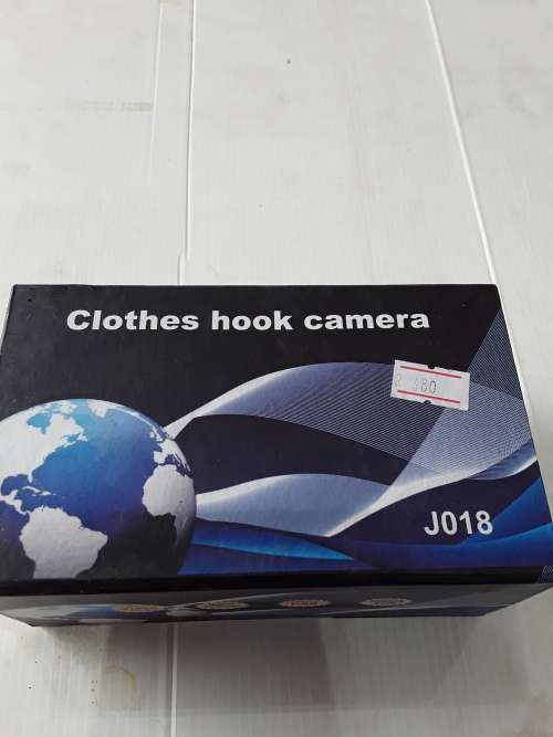 CLOTHES HOOK CAMERA