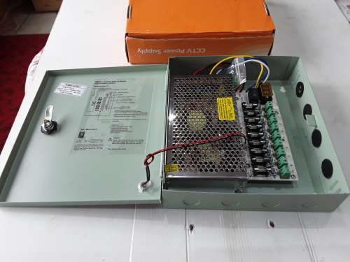12 VDC,9 OUTPUT SWITCH MODE CCTV POWER SUPPLY